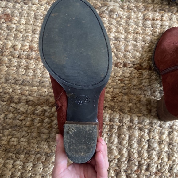 Lucky Brand rusty red suede booties - Picture 7 of 9